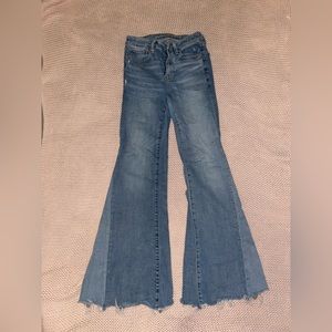 American Eagle Women's Festival Flare Jeans Size 2